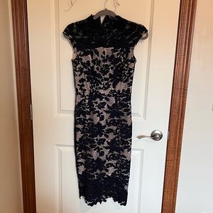 Stunning lace, oriental style ANTONIO MELANI midi dress, size 0.